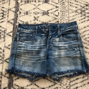 American Eagle Jean Shorts - MIDI size 10